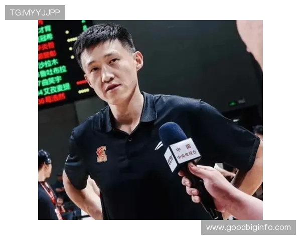 CBA快讯!总决赛裁判调整,CBA传奇周鹏或就此退役,吉林官宣换帅_外籍_广厦_广东